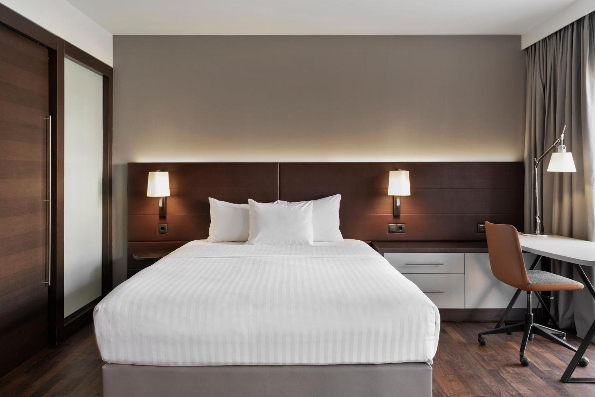 By Marriott East 4* Munich