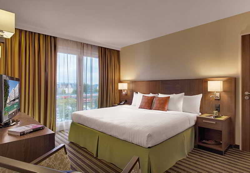 By Marriott East Munich