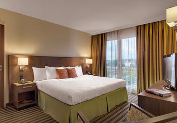 Hotel By Marriott East Munich