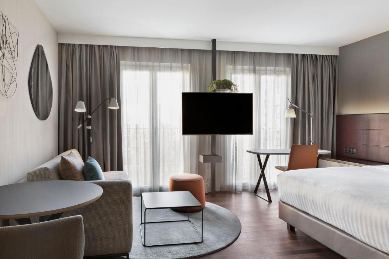 By Marriott East Hotel
